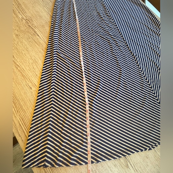 NWT LOFT Navy & White Striped Maxi Skirt M - Picture 8 of 9